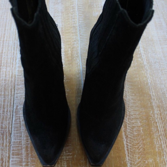Suede Free People pointed toe boots - Picture 2 of 2